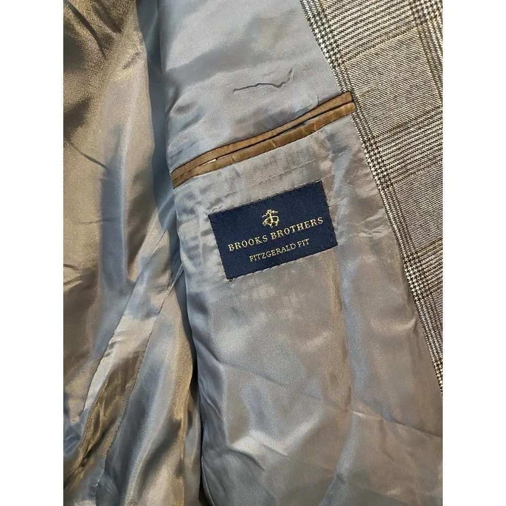Brooks Brothers Sports Coat 42R Gray Plaid Jacket Fitzgerald 100% Wool Blazer